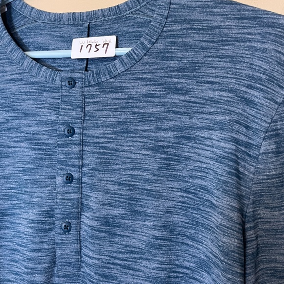 Lululemon Pulse Slub Henley Lightweight Rulu Shirt - Men's Size XL - Blue - Picture 2 of 9
